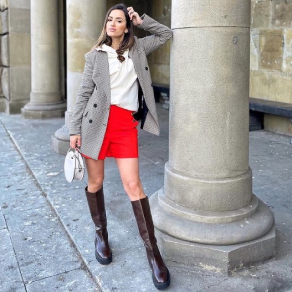 Zara Brown Knee-High Chunky Sole Leather Boots - Picture 6 of 17